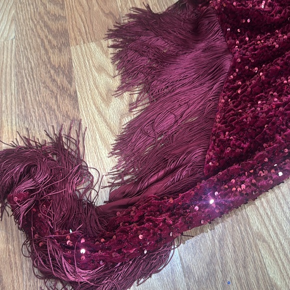 Elegant One Shoulder Burgundy Dress - Picture 8 of 8